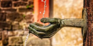 Czy można czyścić łańcuch benzyną?