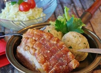 Jak długo gotować schab w folii?