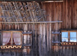 Jaka firanka do małego okna? Jaka firanka do małego okna?