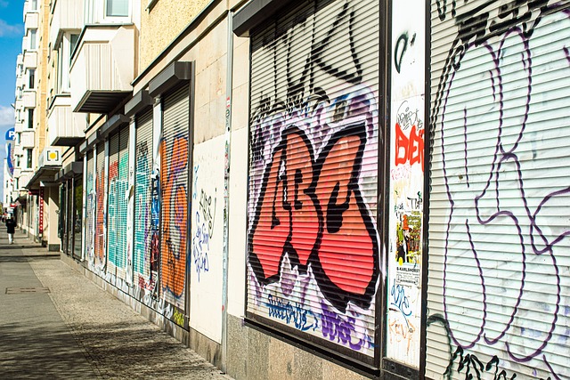 Z jakiego materiału firany do salonu? Z jakiego materiału firany do salonu?